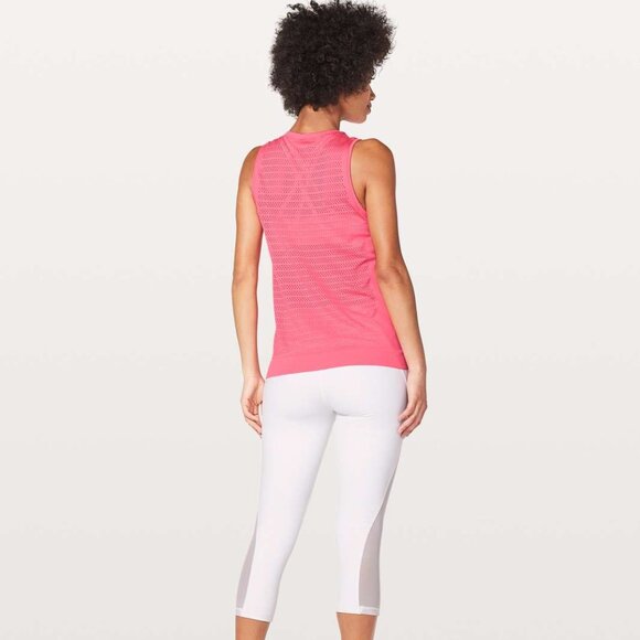 Lululemon Breeze By Muscle Tank II Glossy Size 12 Vent Mesh Run Gym $58 - Picture 2 of 3